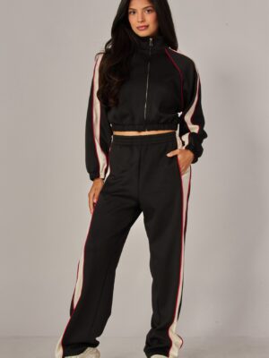 CONJUNTO DEPORTIVO DANIELA